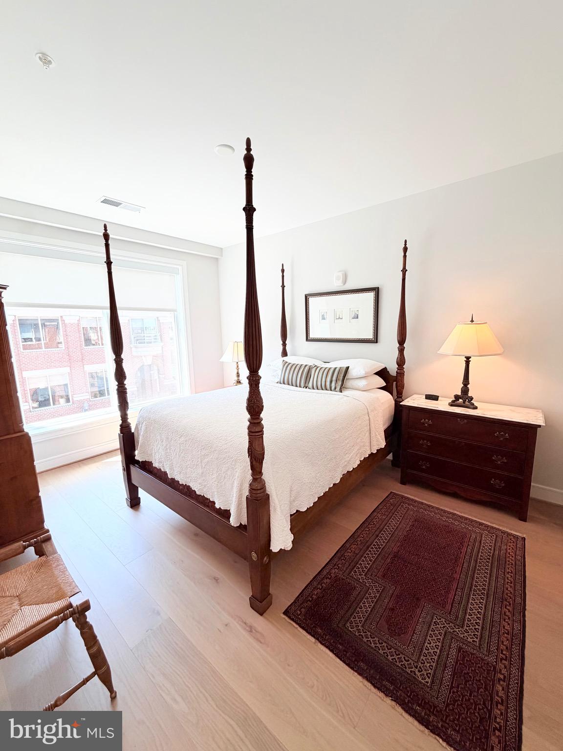 635 SLATERS LANE 301