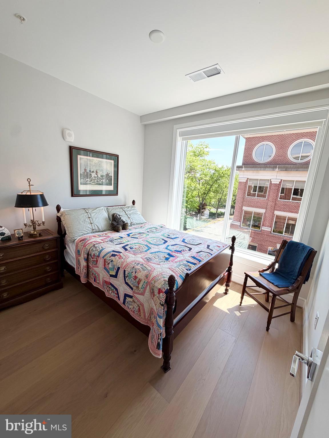 635 SLATERS LANE 301