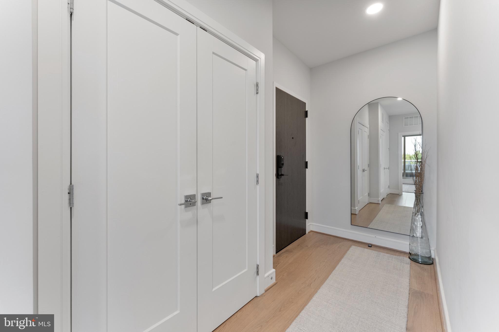635 SLATERS LANE 306