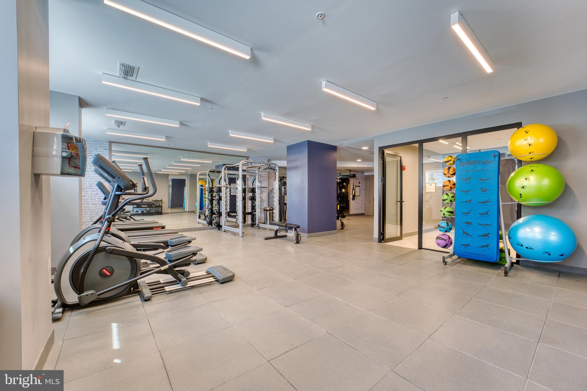 635 SLATERS LANE 306