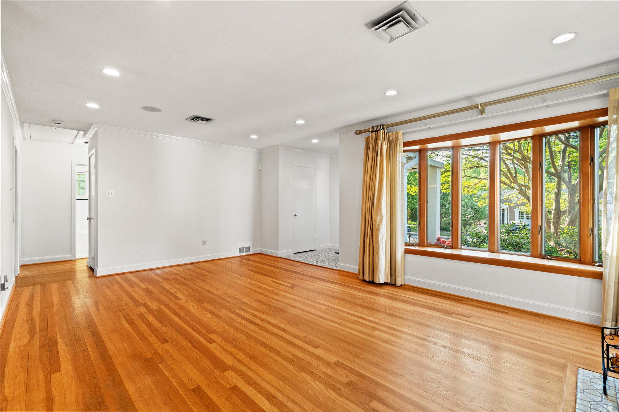 500 MONTICELLO BOULEVARD