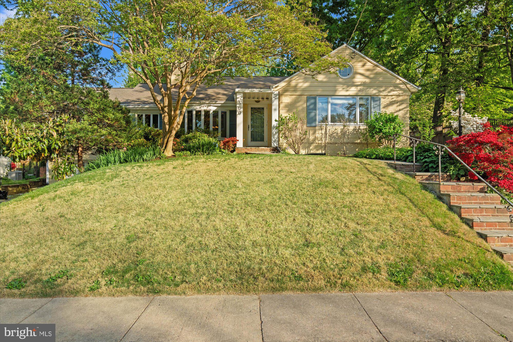 500 MONTICELLO BOULEVARD