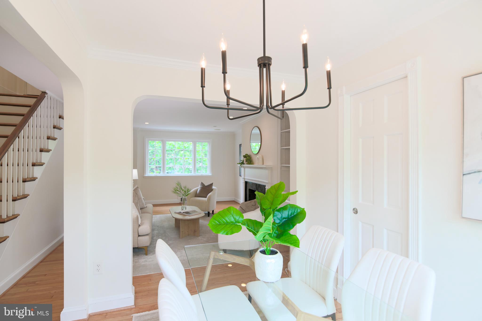 1107 POWHATAN STREET