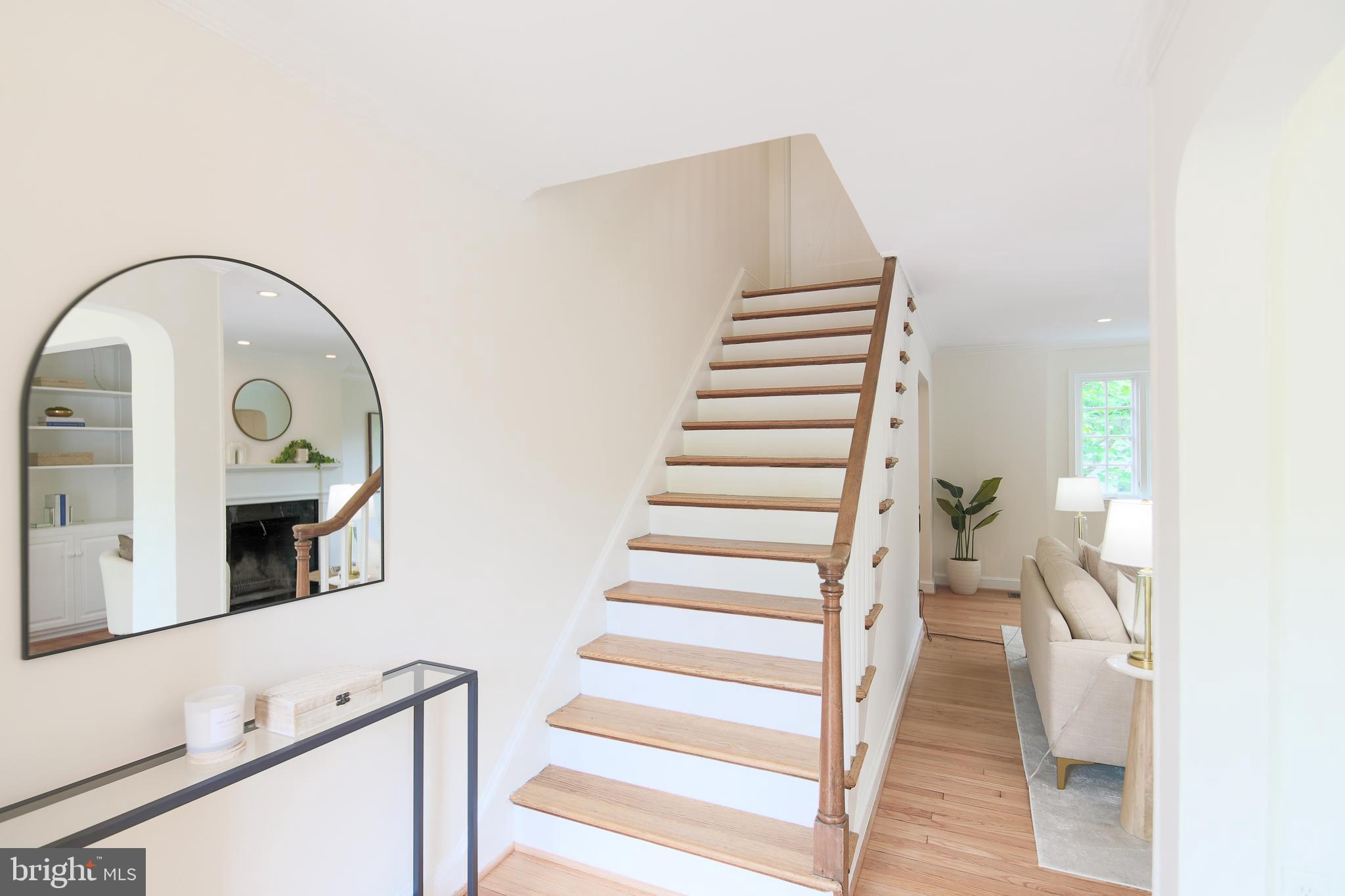 1107 POWHATAN STREET