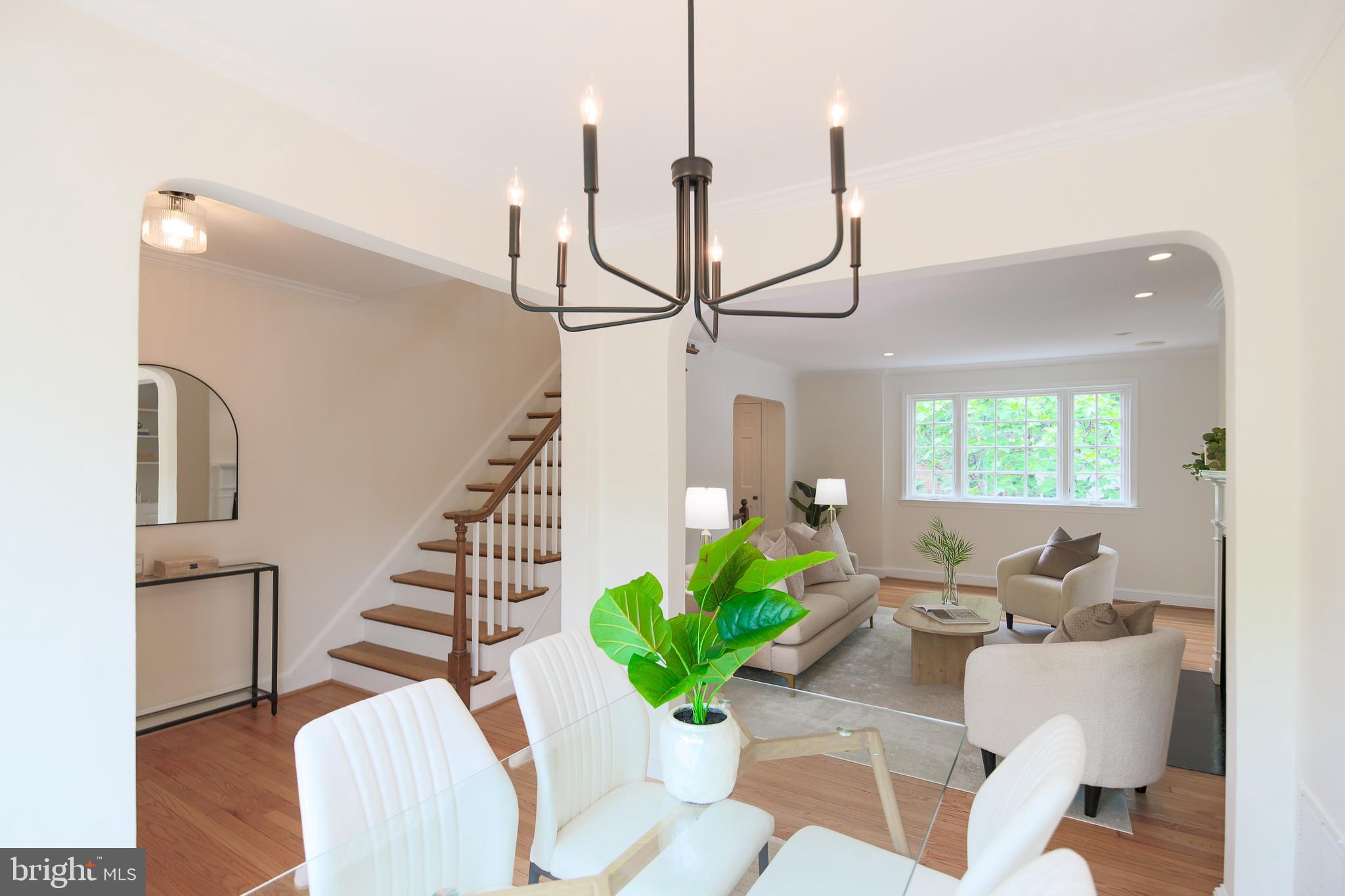 1107 POWHATAN STREET