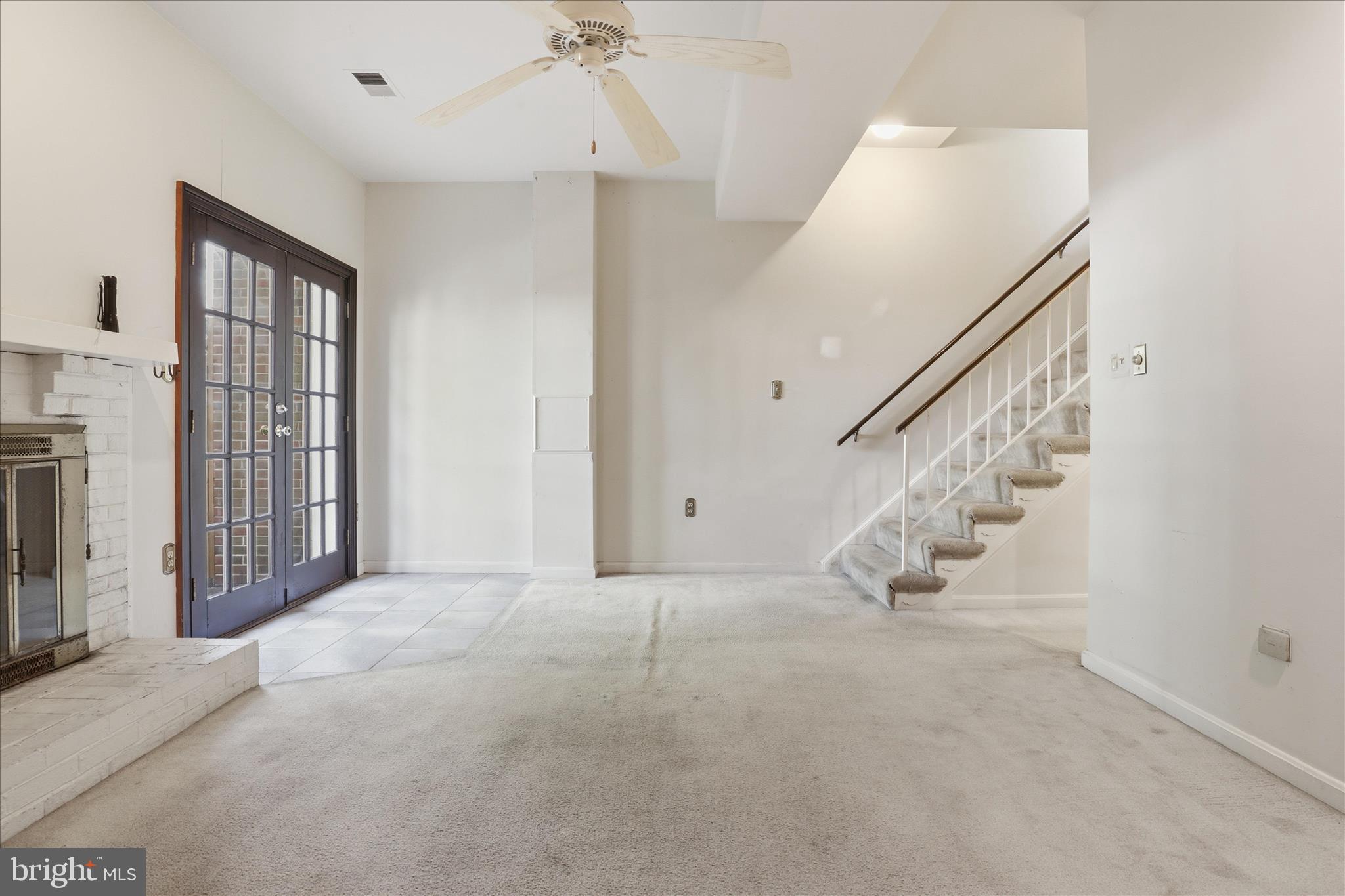 2701 FRANKLIN COURT