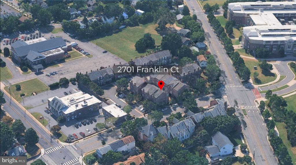 2701 FRANKLIN COURT