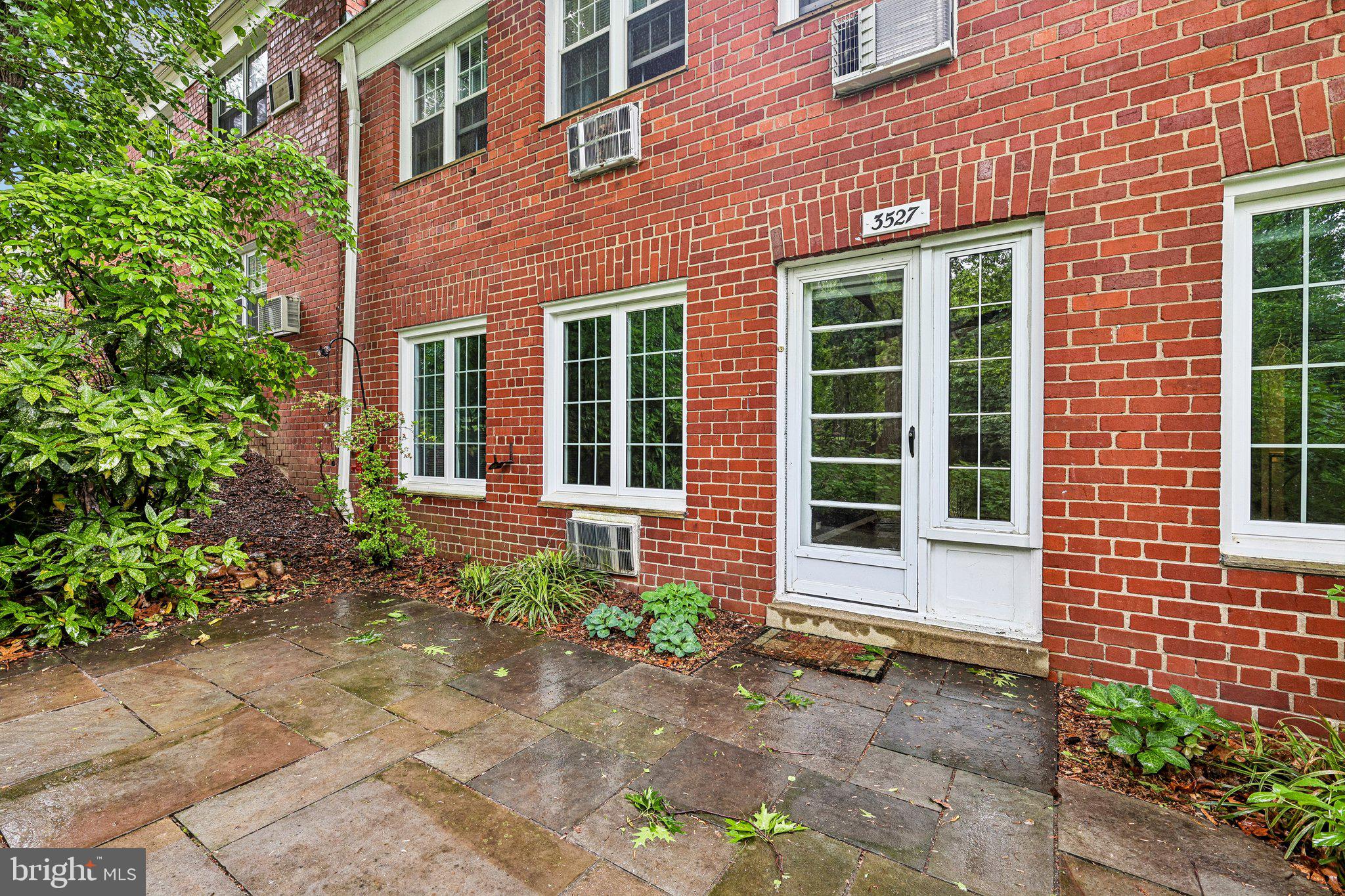 3527 MARTHA CUSTIS DRIVE