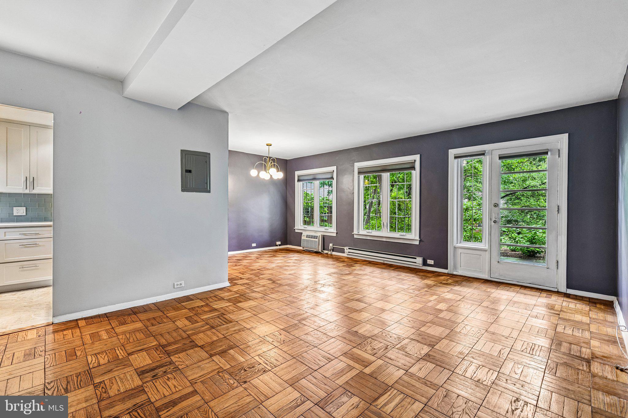 3527 MARTHA CUSTIS DRIVE