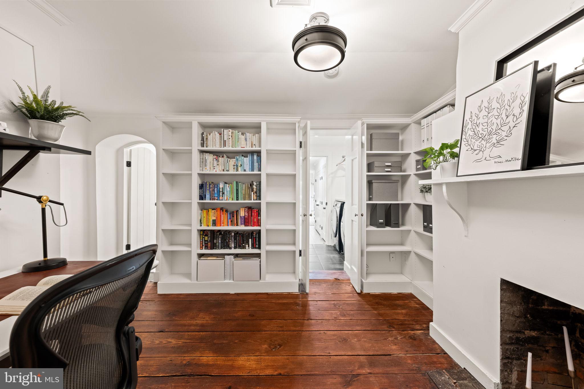 515 S FAIRFAX STREET