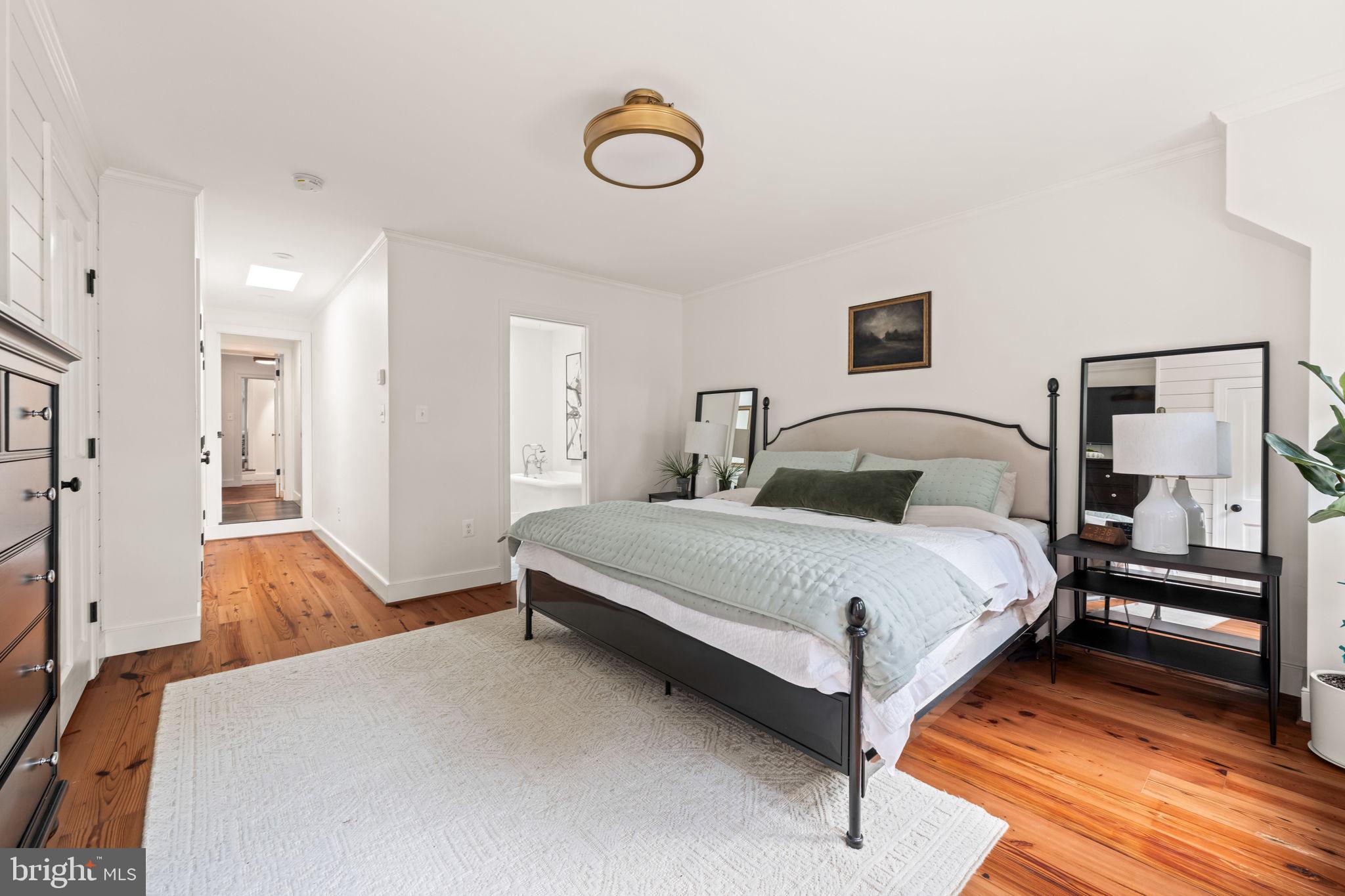 515 S FAIRFAX STREET