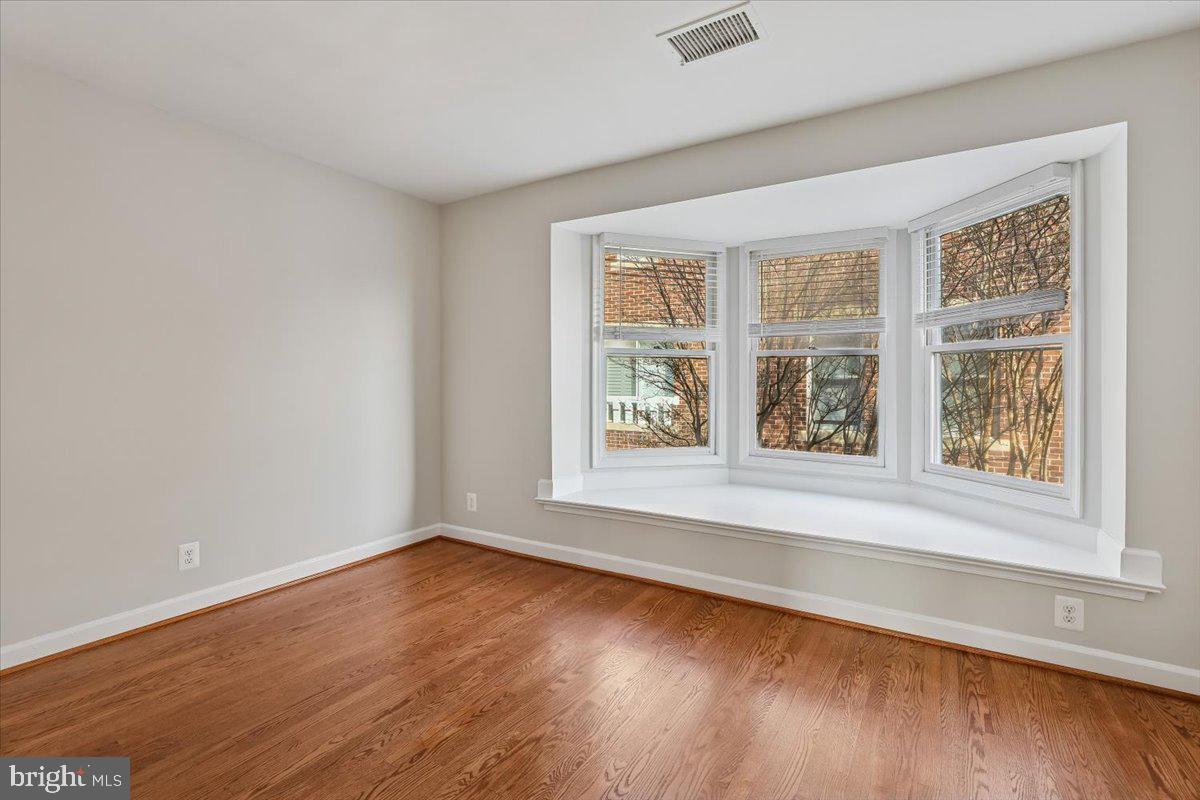 106 N UNION STREET