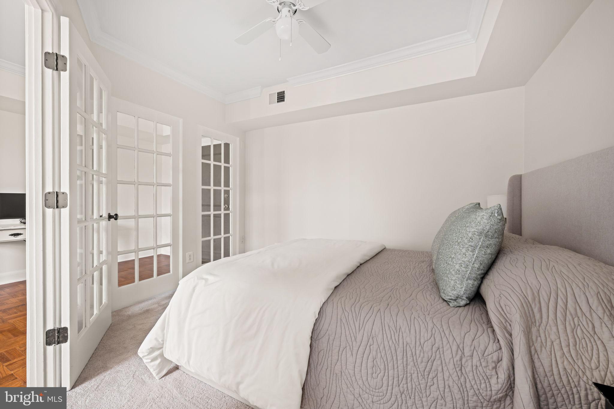 719 S SAINT ASAPH STREET 301