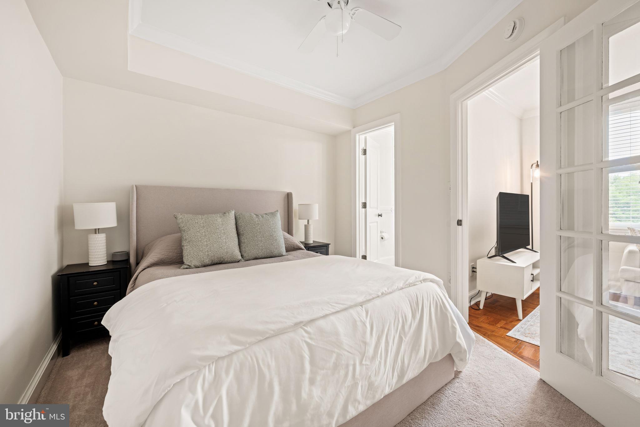 719 S SAINT ASAPH STREET 301