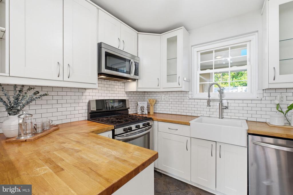 29 MOUNT VERNON AVENUE