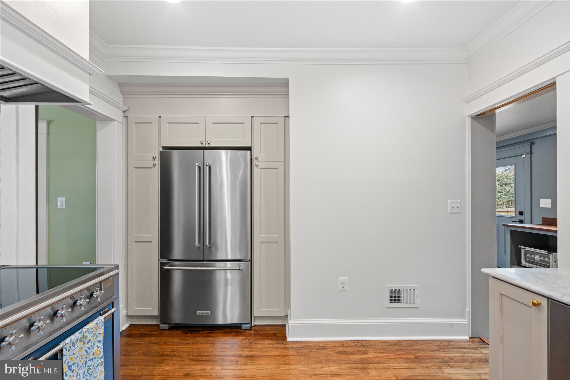 204 ELM STREET