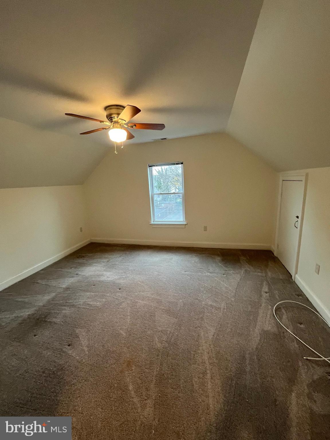 112 E HOWELL AVENUE 3