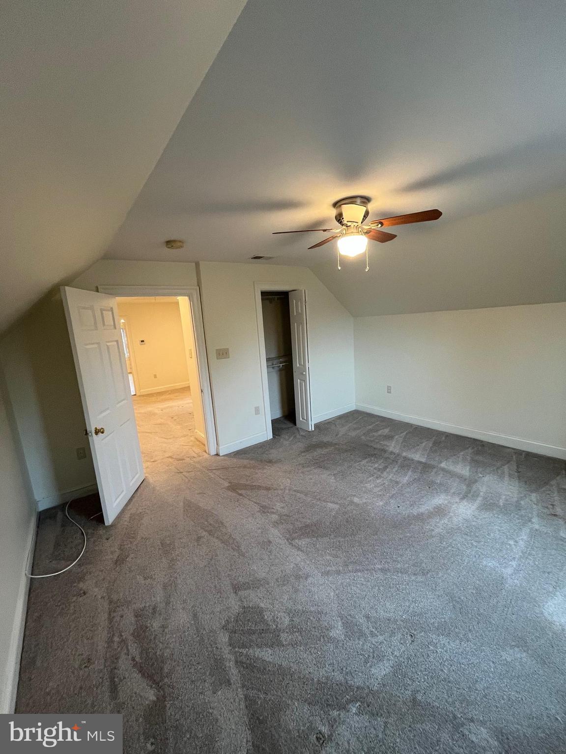 112 E HOWELL AVENUE 3