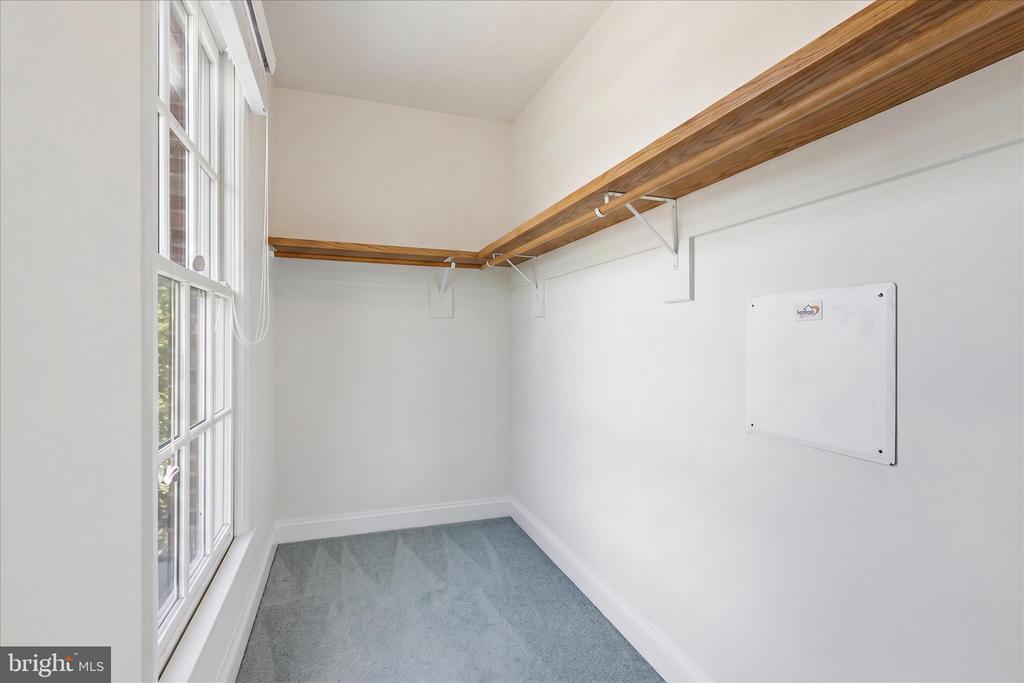 1115 CAMERON STREET Unit: 315