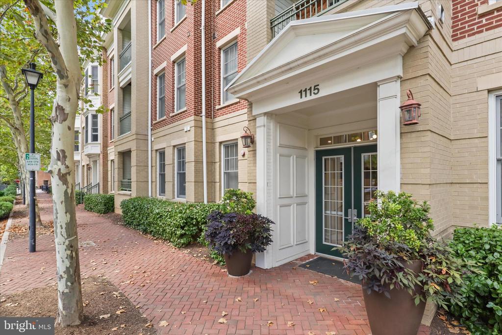 1115 CAMERON STREET Unit: 315