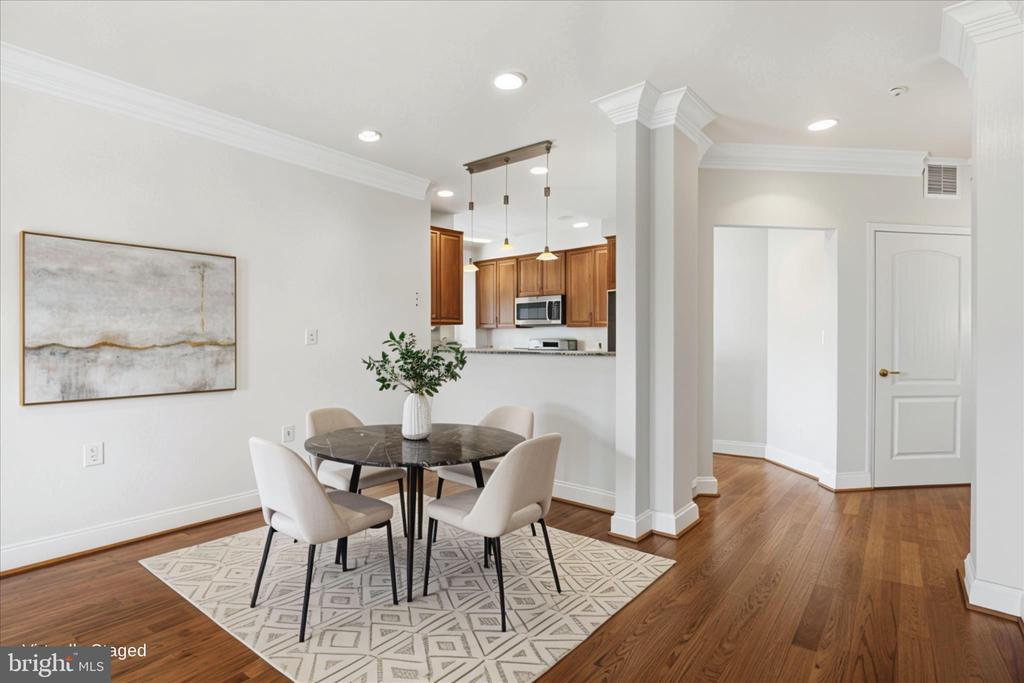1115 CAMERON STREET Unit: 315
