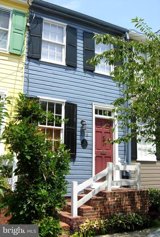 503 WILKES STREET