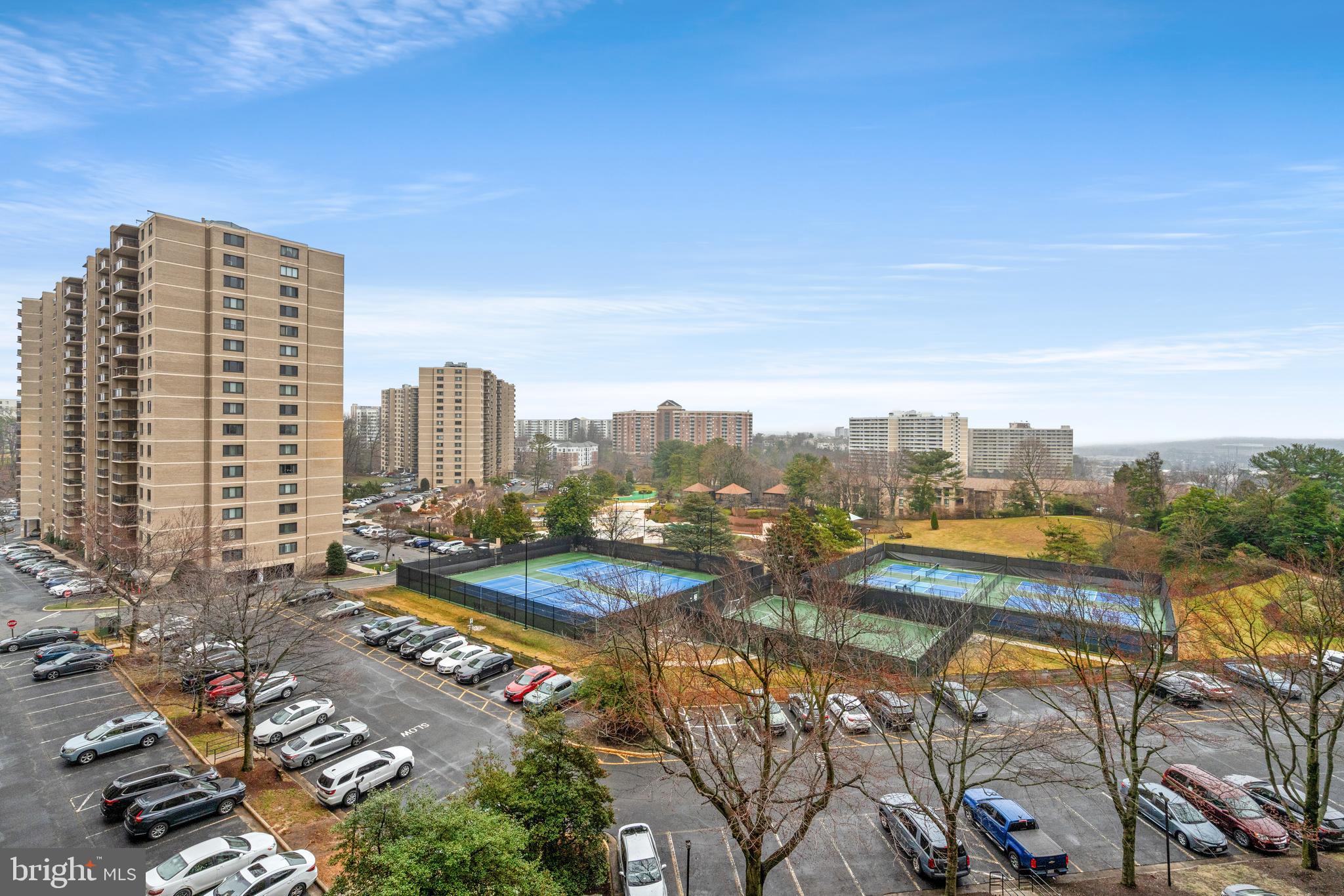 307 YOAKUM PARKWAY 703