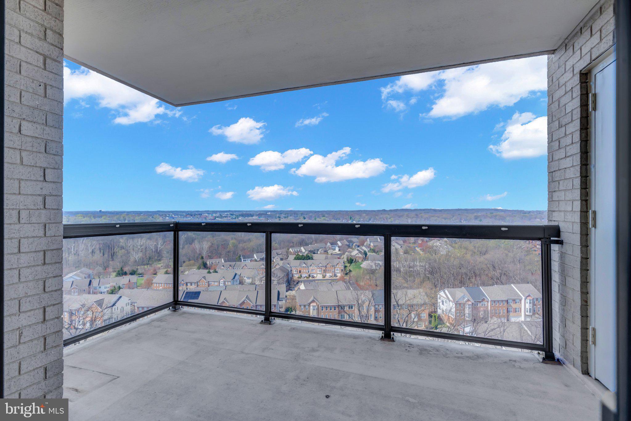 307 YOAKUM PARKWAY 1722