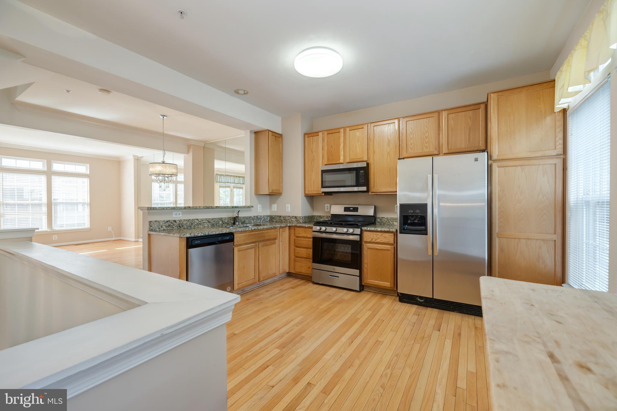 5821 PEARSON LANE