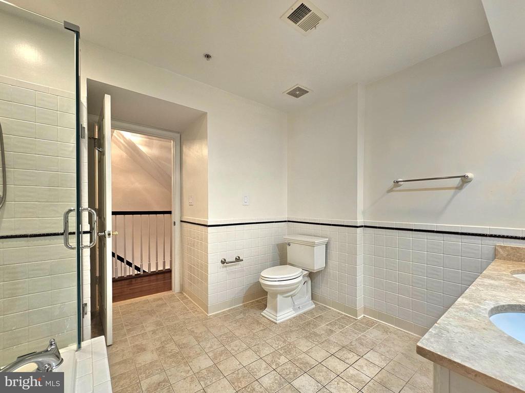 315 HEARTHSTONE MEWS
