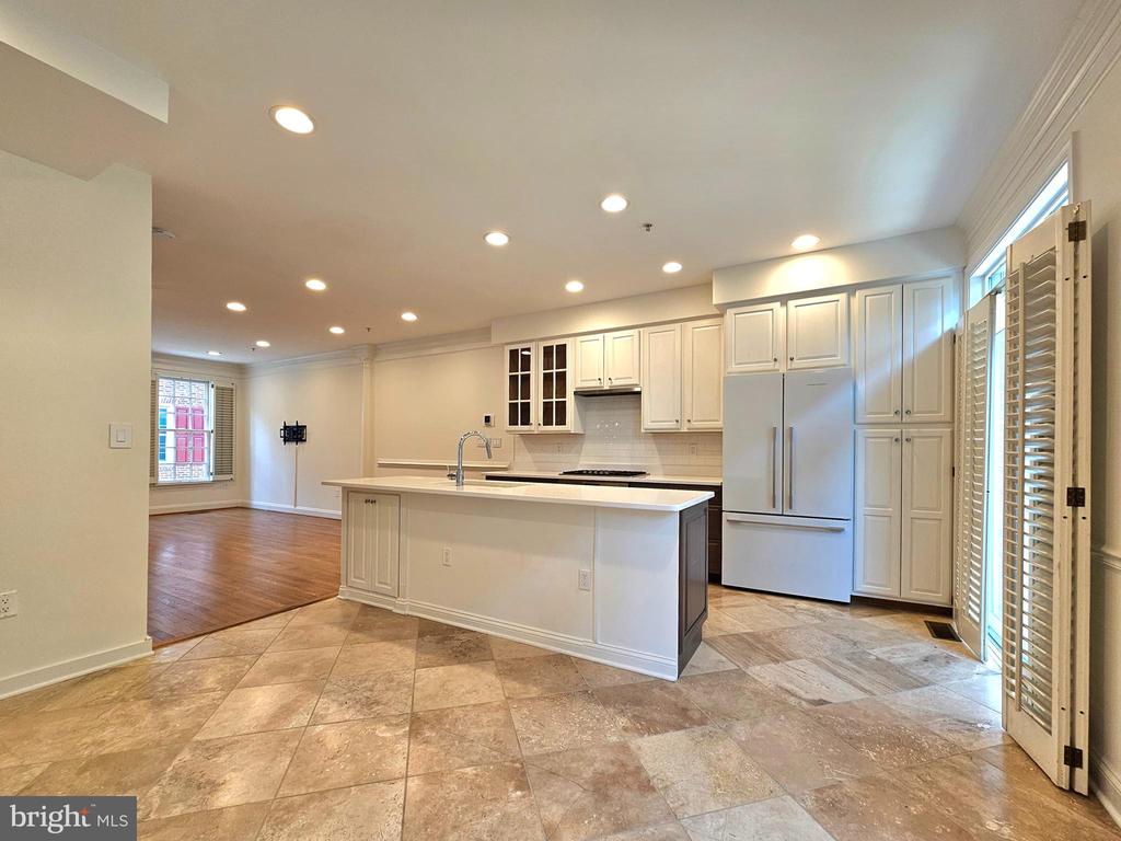 315 HEARTHSTONE MEWS