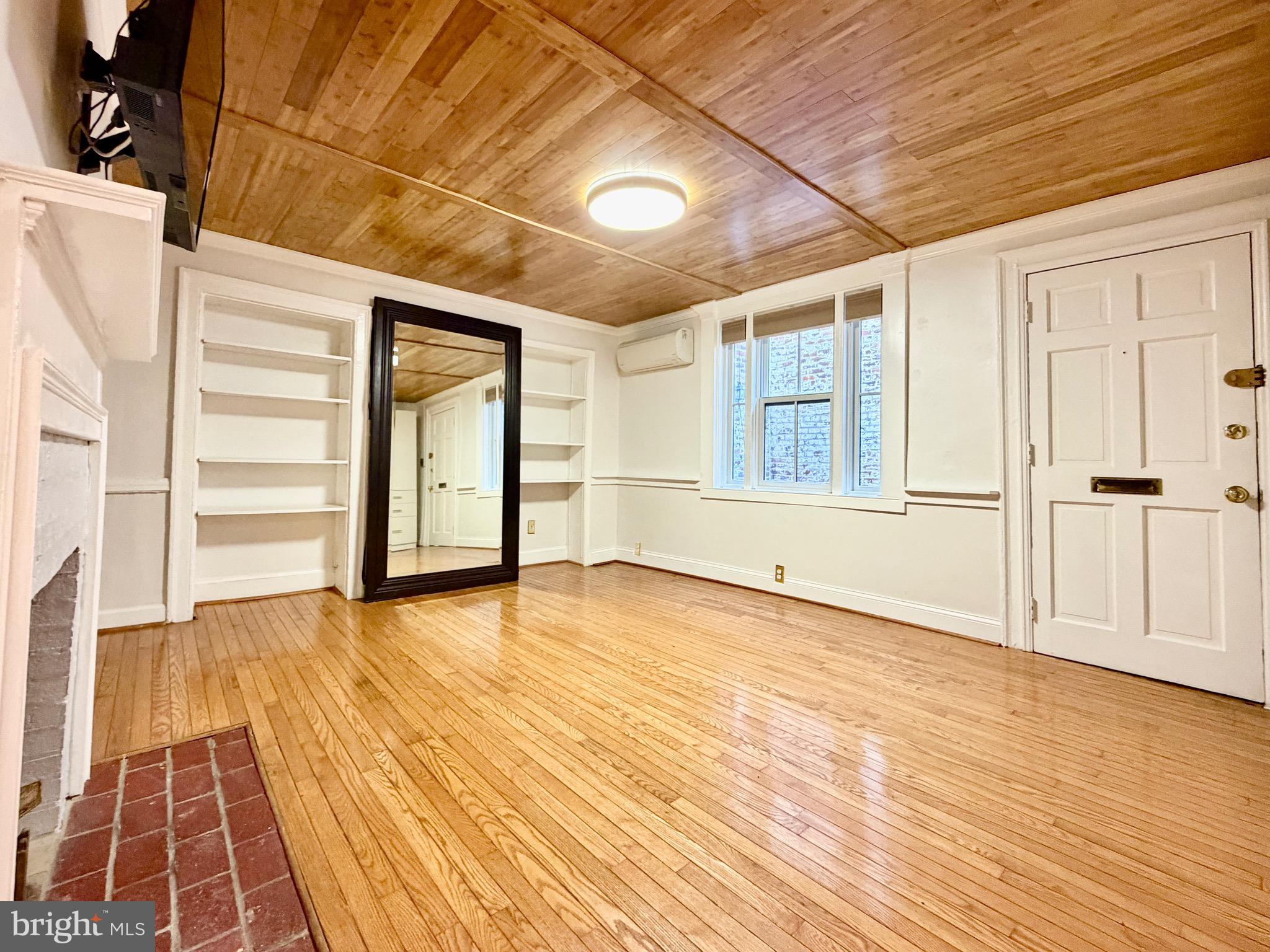 1016 PRINCE STREET 2