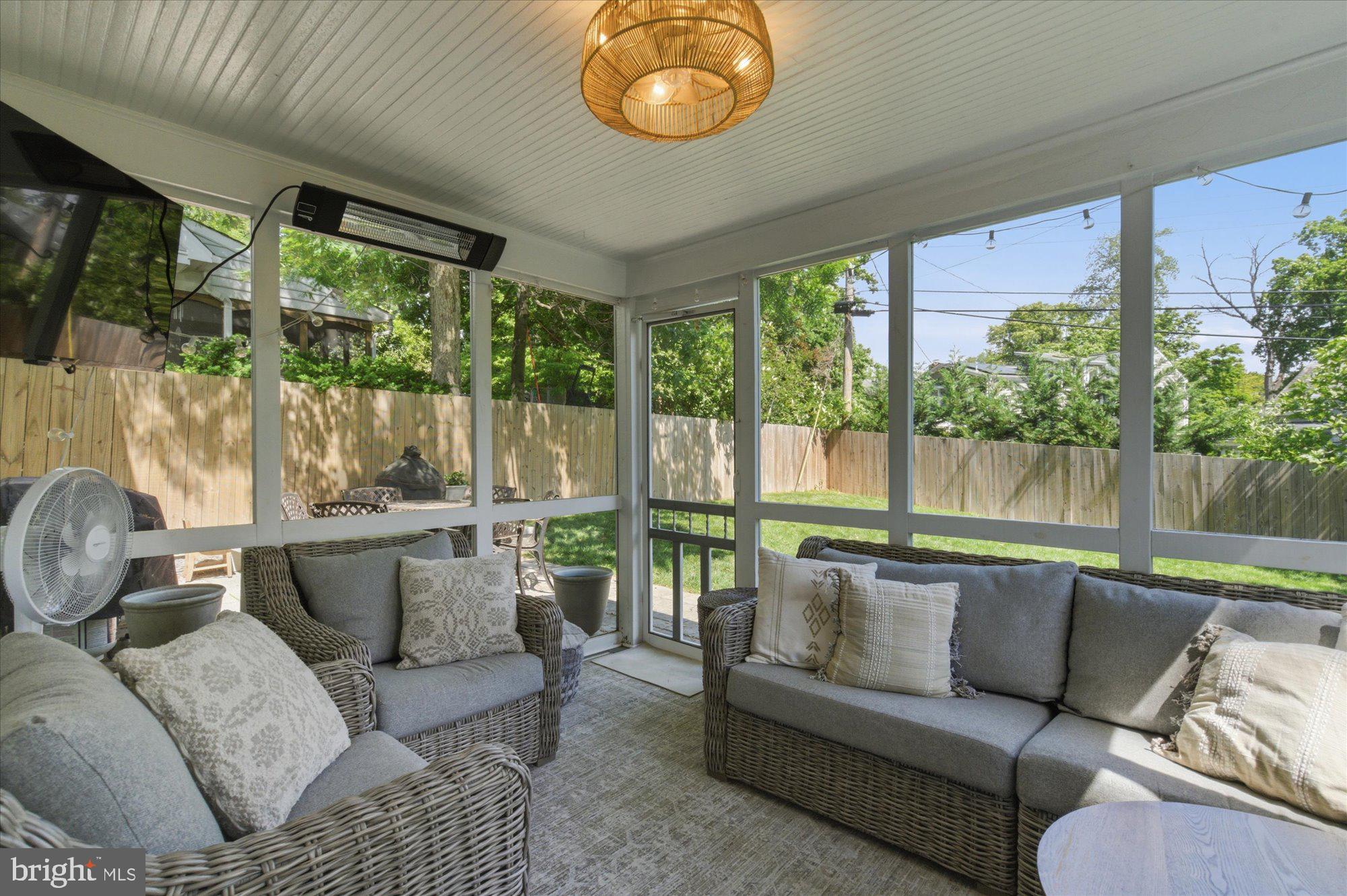 805 CHALFONTE DRIVE