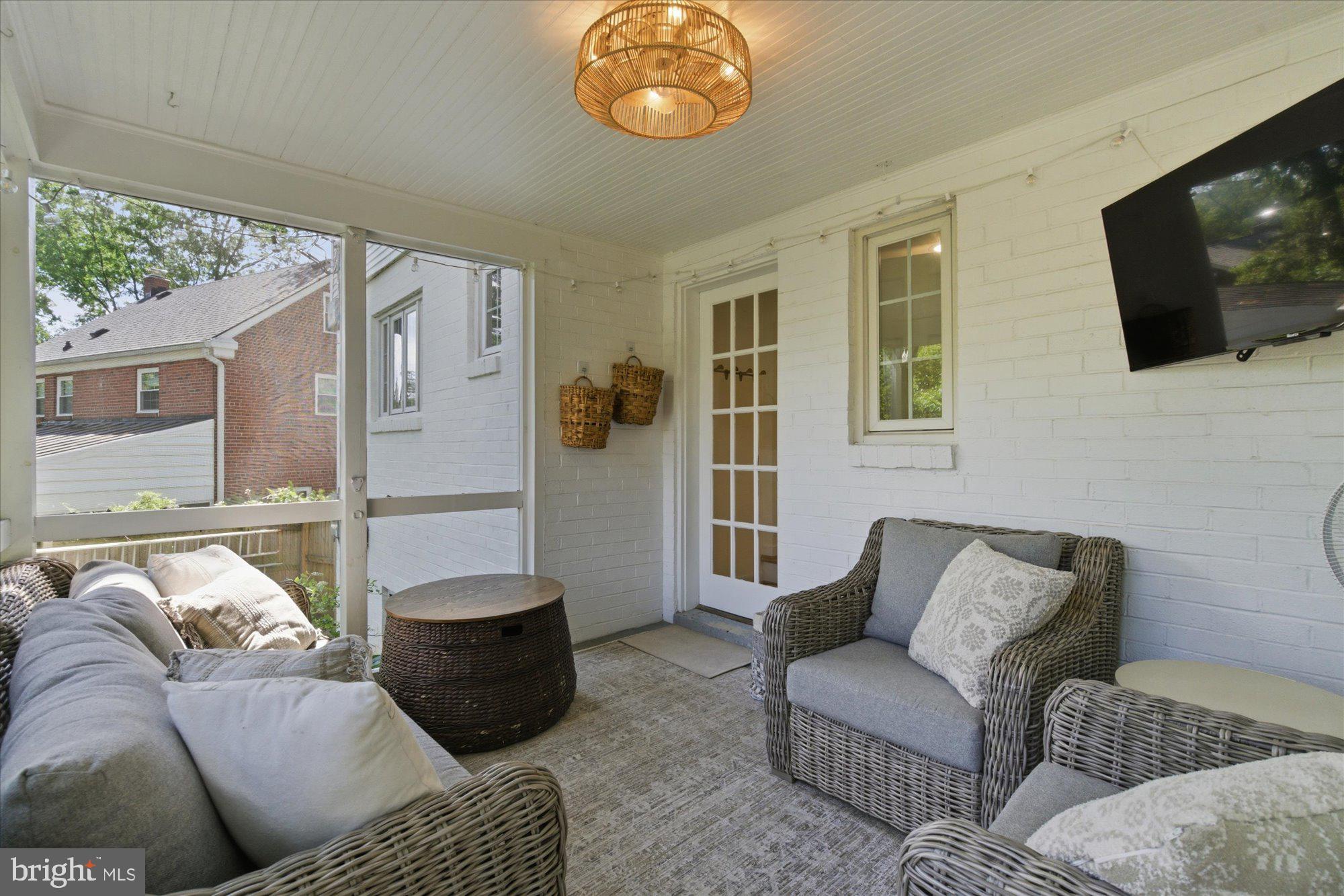 805 CHALFONTE DRIVE