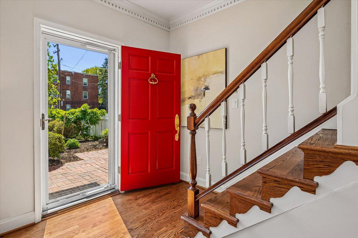 513 FRANKLIN STREET