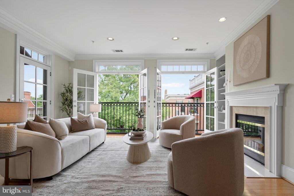 635 FIRST STREET 405