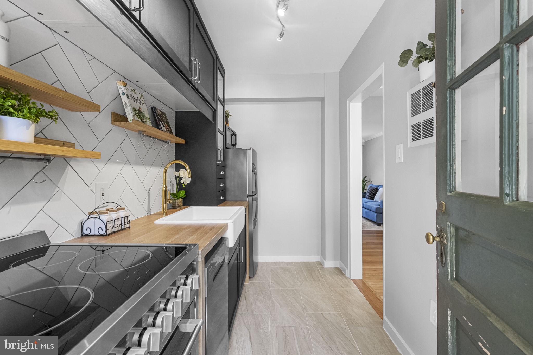 24 AUBURN COURT A
