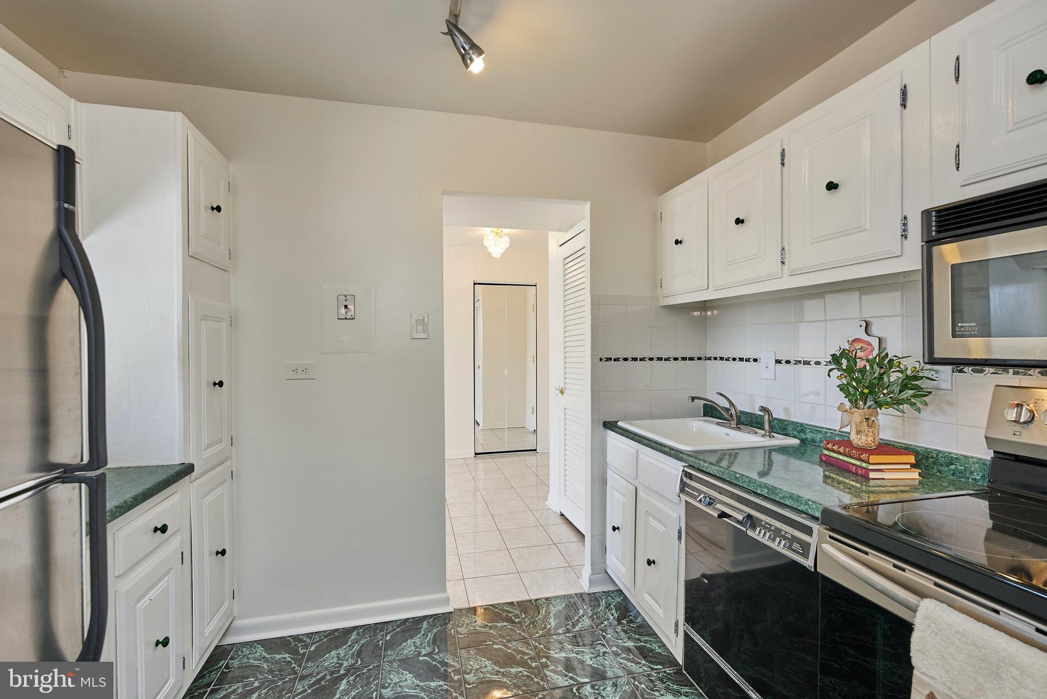 5340 HOLMES RUN PARKWAY 601