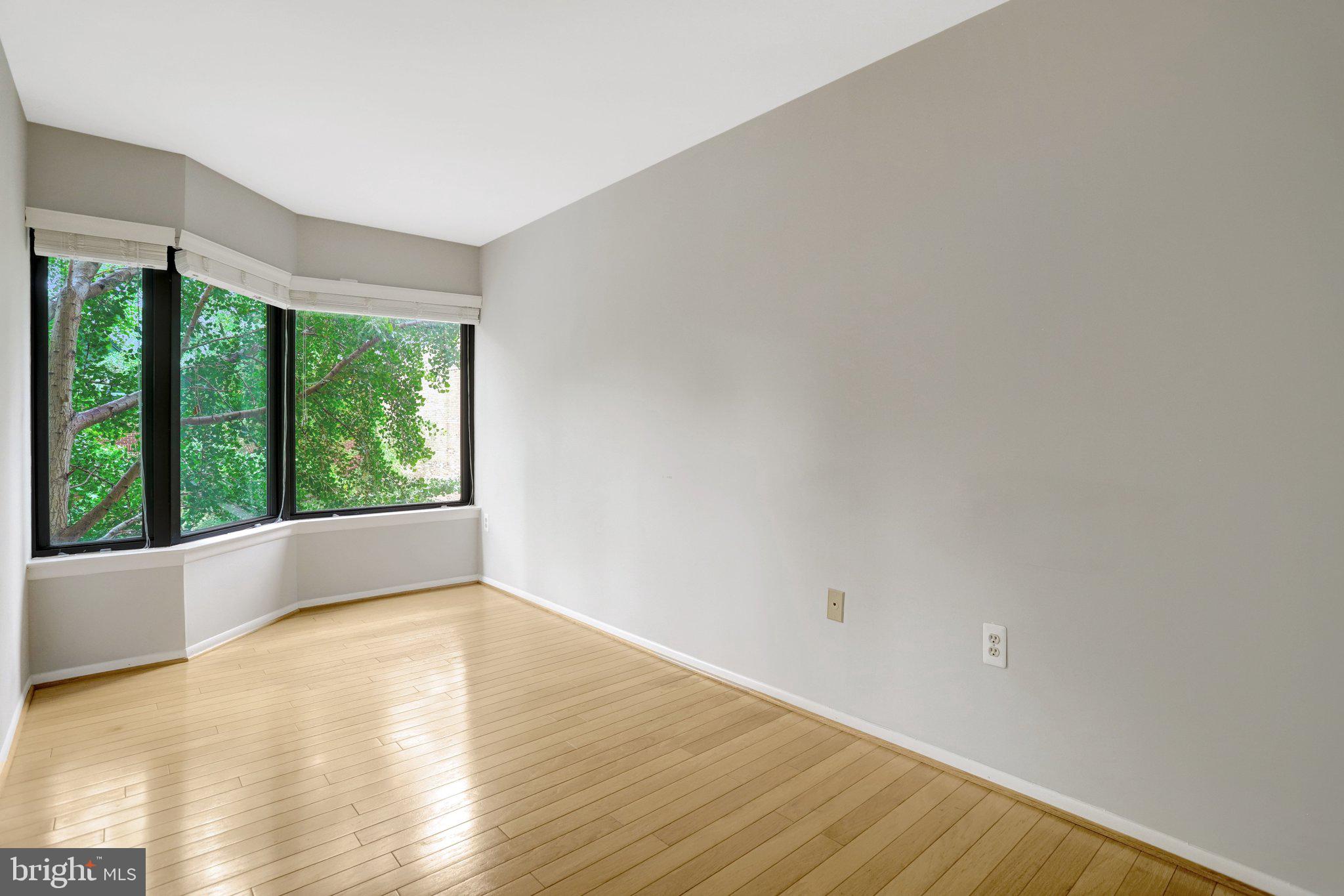 1600 PRINCE STREET 212