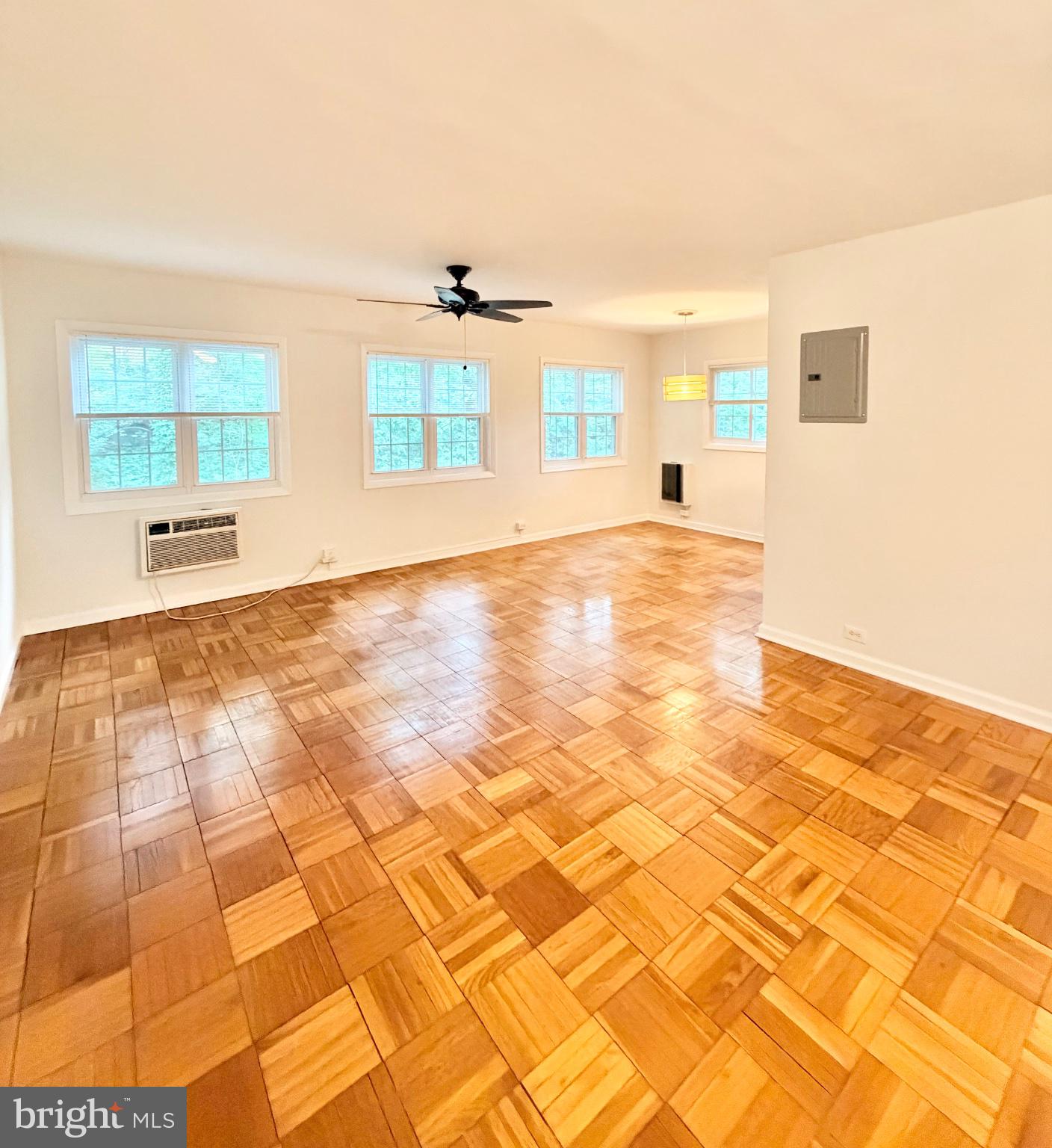 3540 MARTHA CUSTIS DRIVE