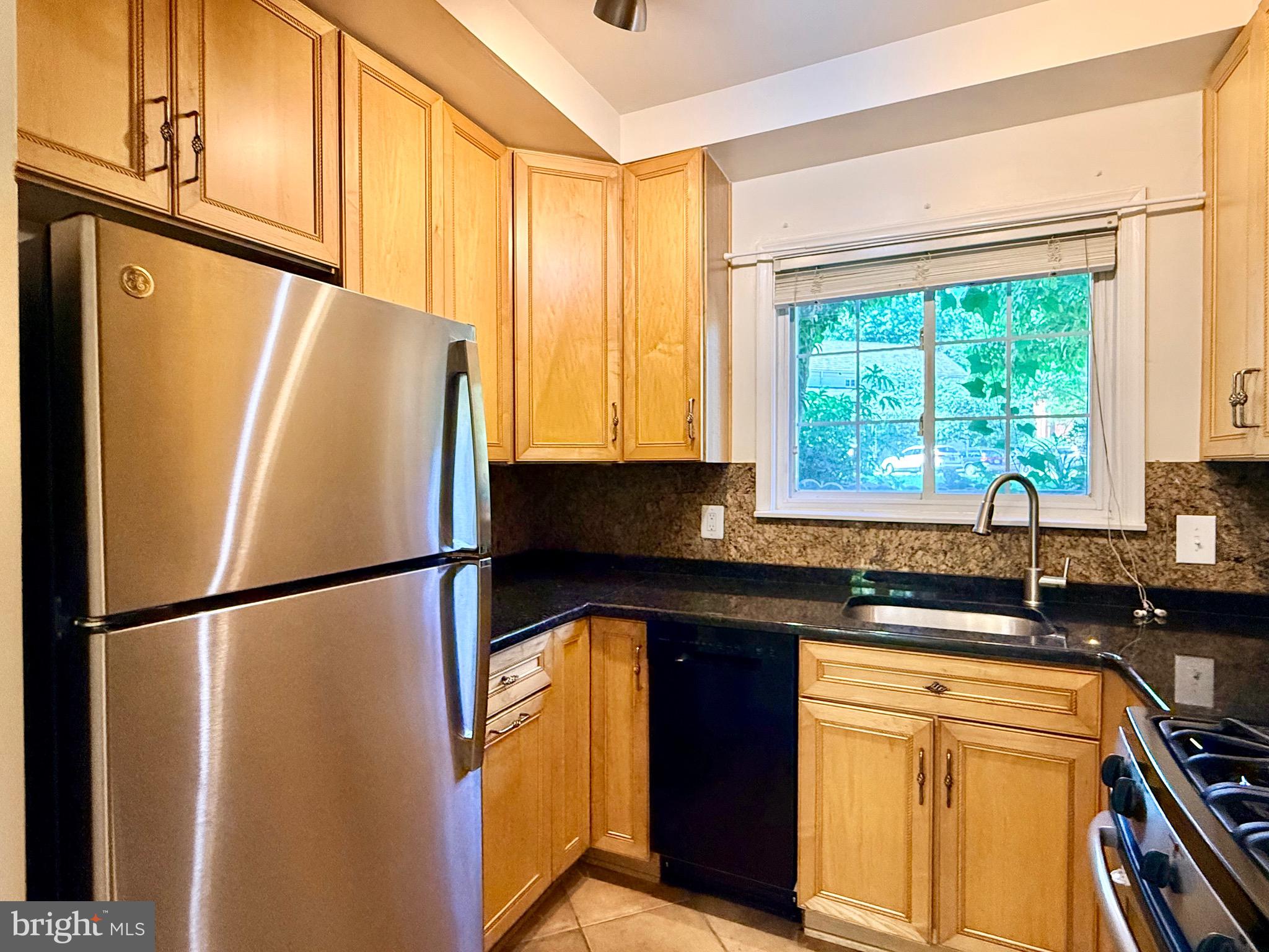 1628 RIPON PLACE
