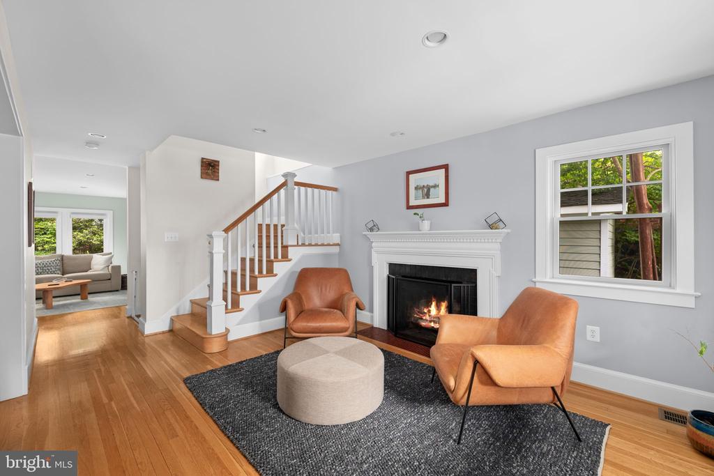 3307 ELMORE DRIVE