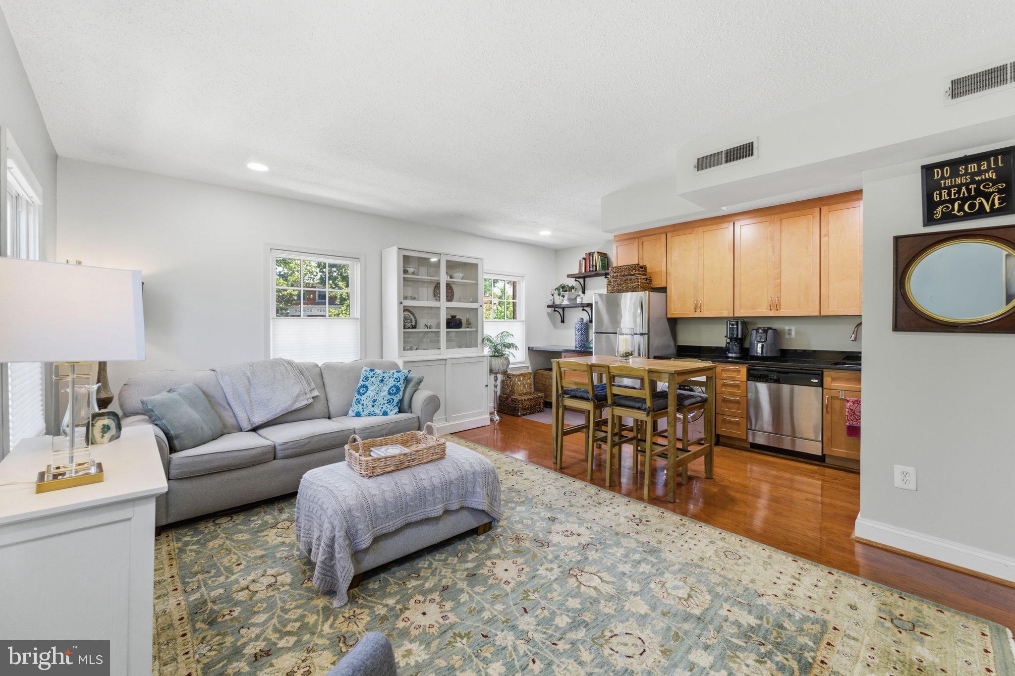 612 BASHFORD LANE 1222