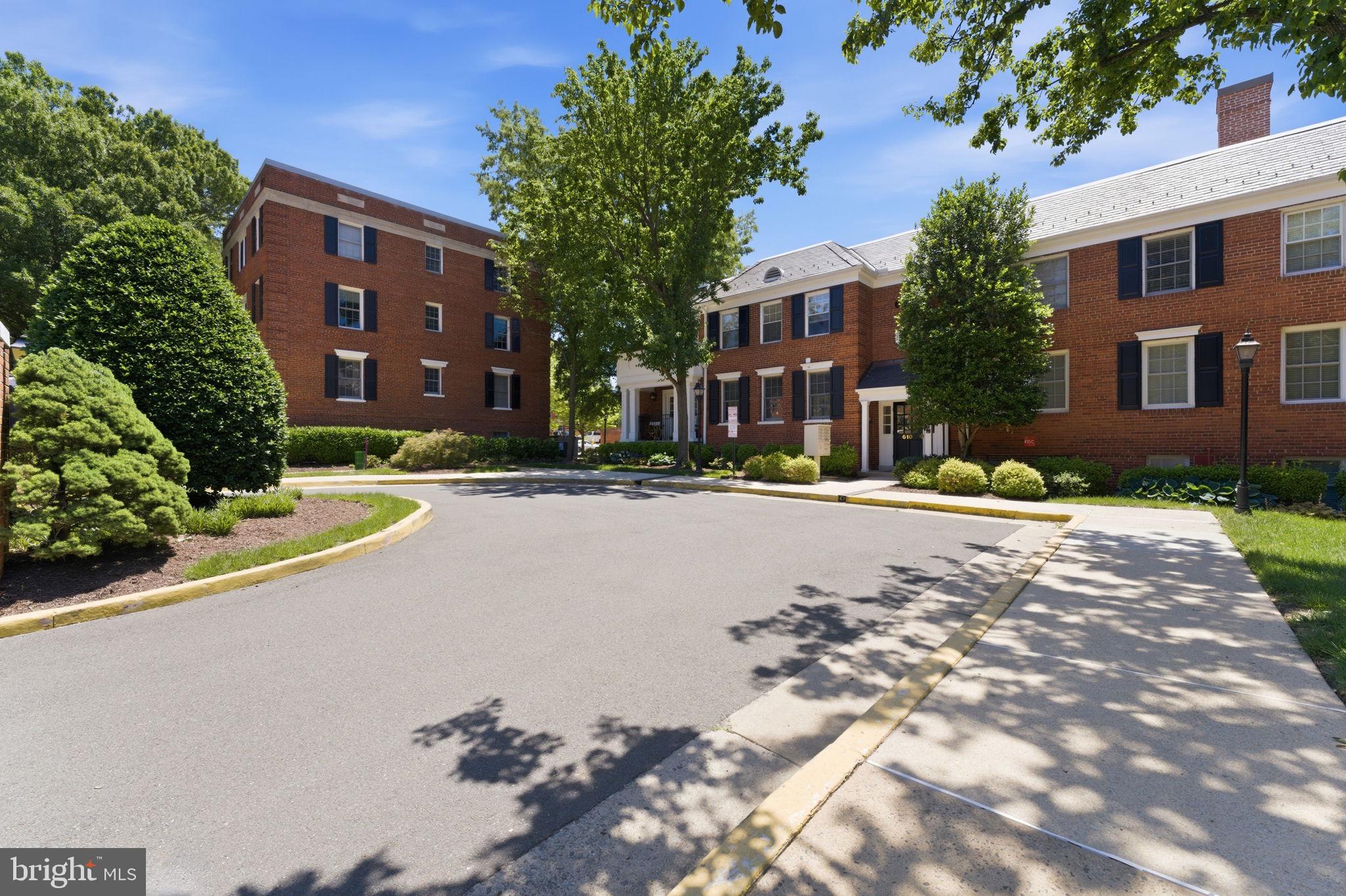 612 BASHFORD LANE 1222