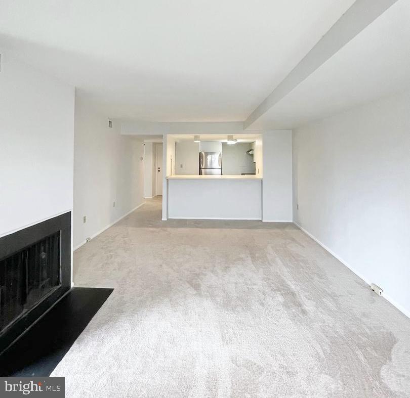 1600 PRINCE STREET 605