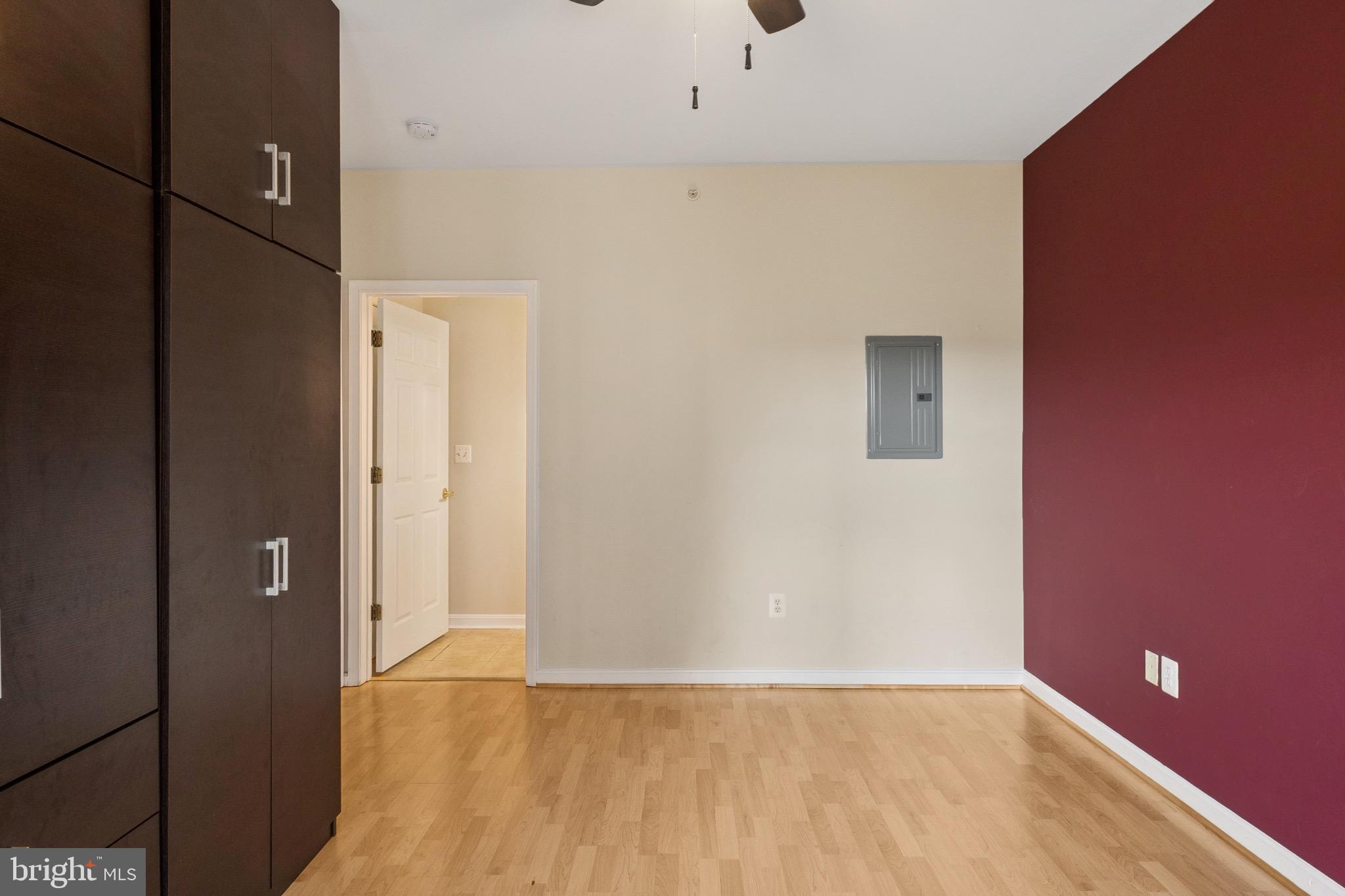 4551 STRUTFIELD LANE 4422