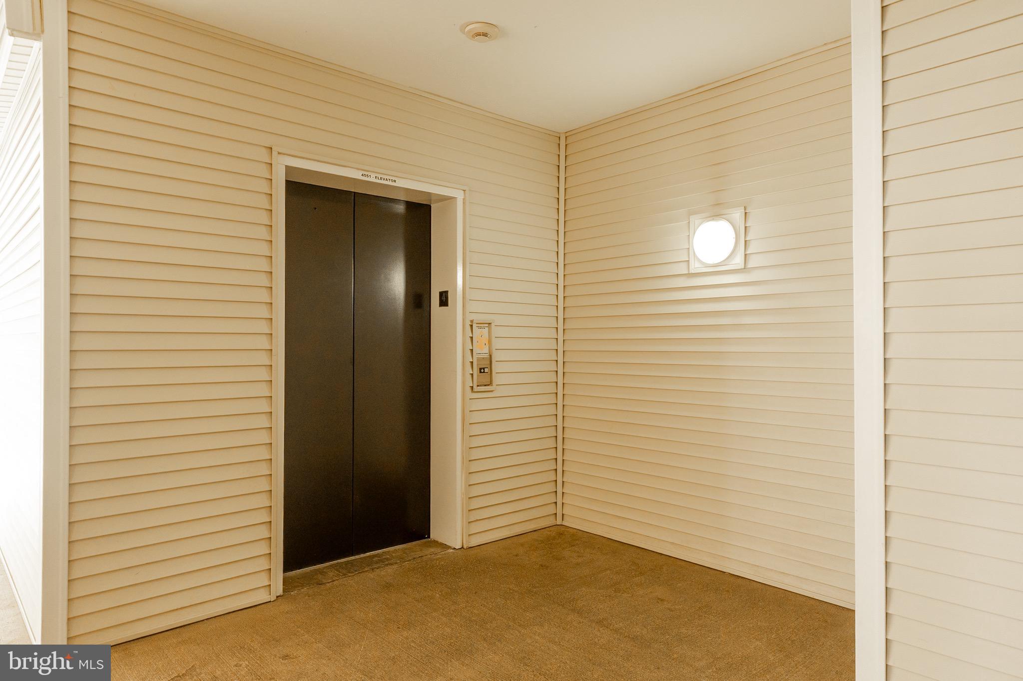 4551 STRUTFIELD LANE 4422