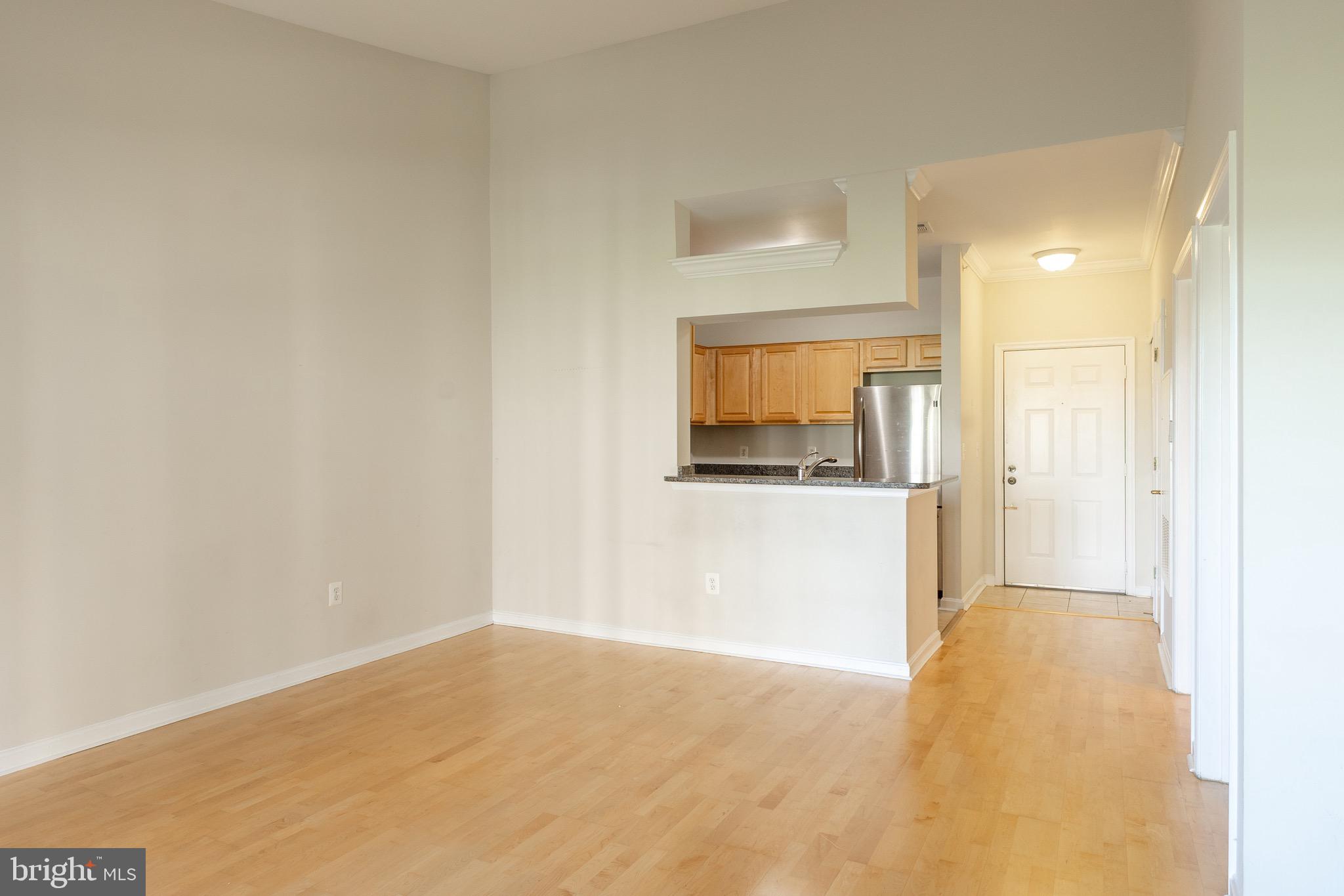 4551 STRUTFIELD LANE 4422