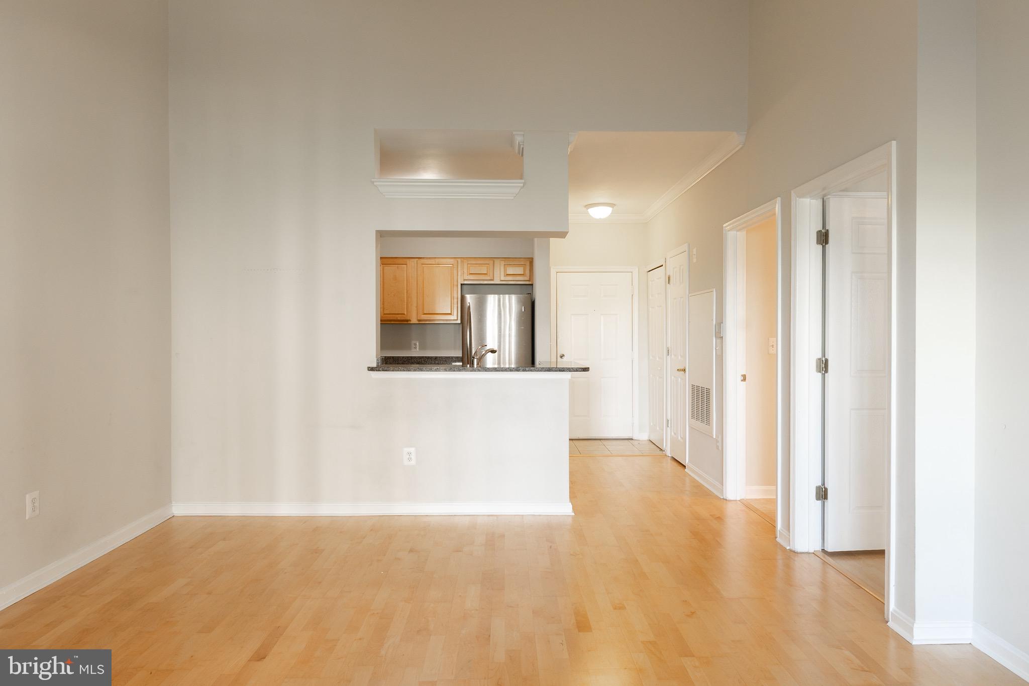 4551 STRUTFIELD LANE 4422