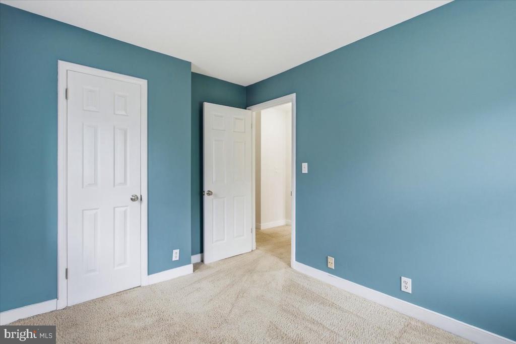 2942 S COLUMBUS STREET Unit: C2